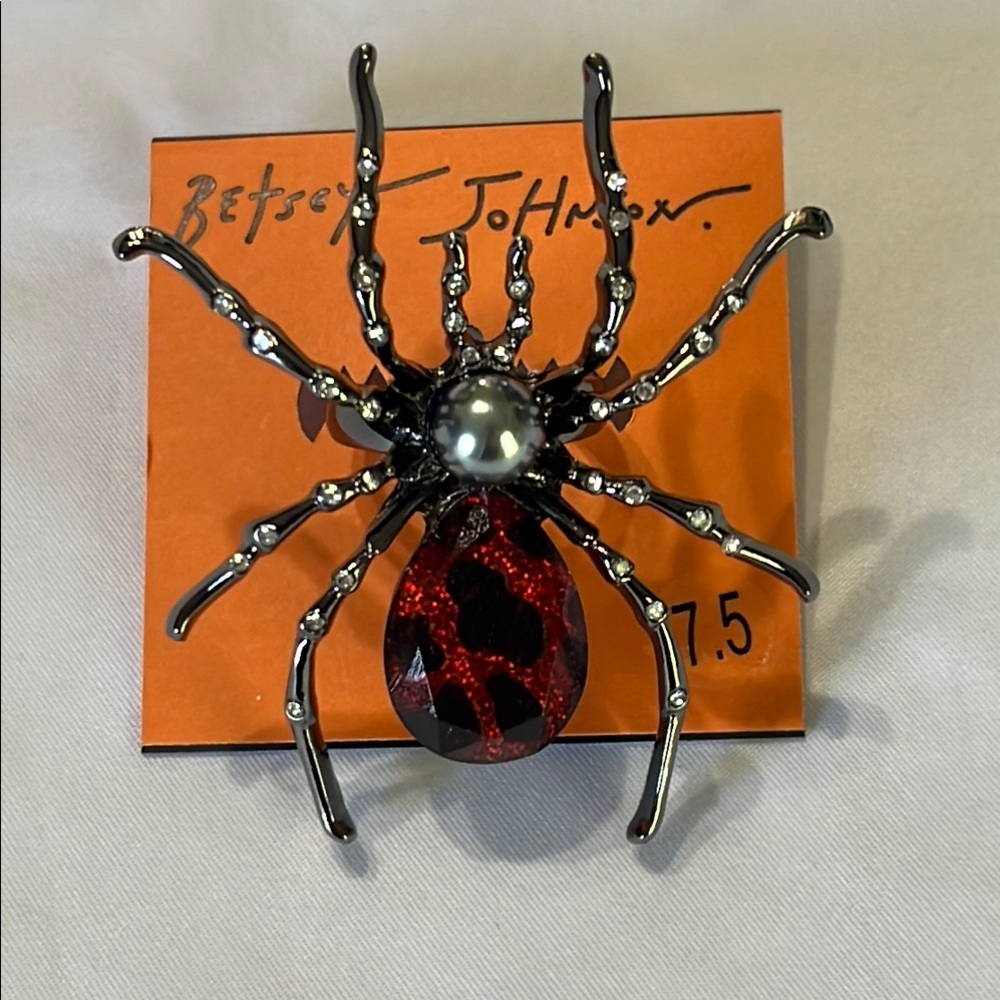 Betsey Johnson Red and Black Spider Cocktail Ring Size 7.5 NWT